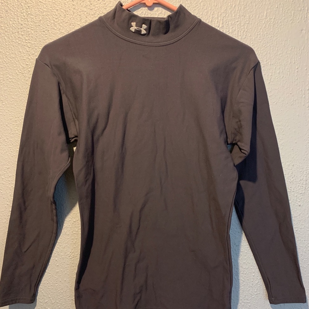 Under Armour Women’s Long Sleeved Pullover